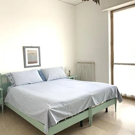 Blue Coral - On The Sea Apartman *